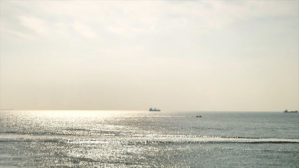 雉始雊の寒緩み